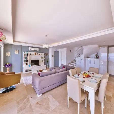 Troya Peninsula Villa *