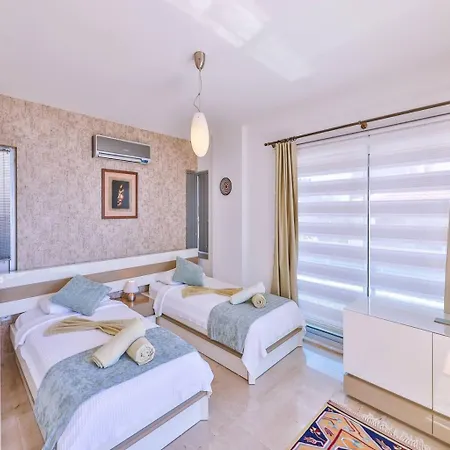 Villa Troya Peninsula *