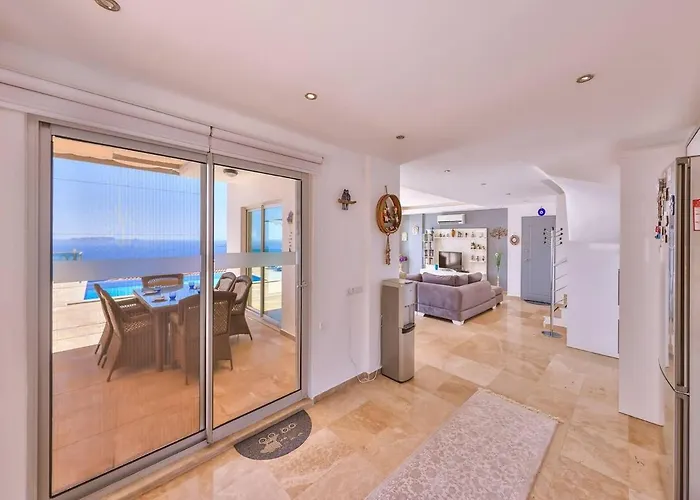 Villa Troya Peninsula