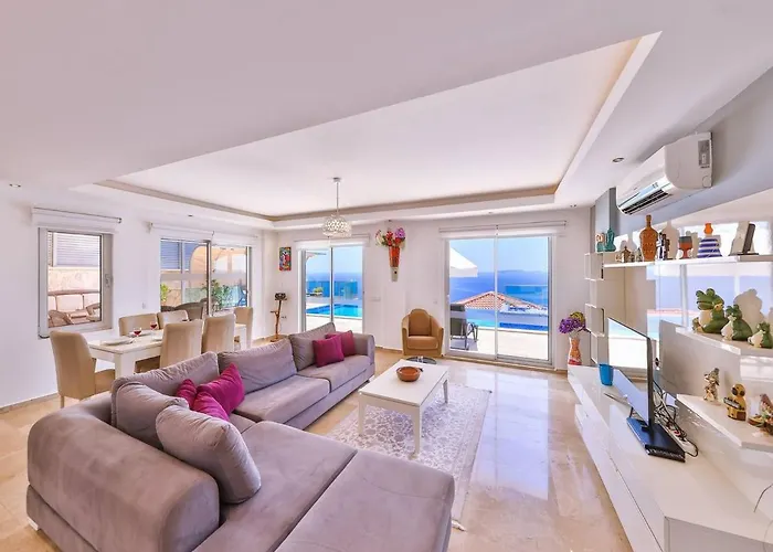 Villa Troya Peninsula *